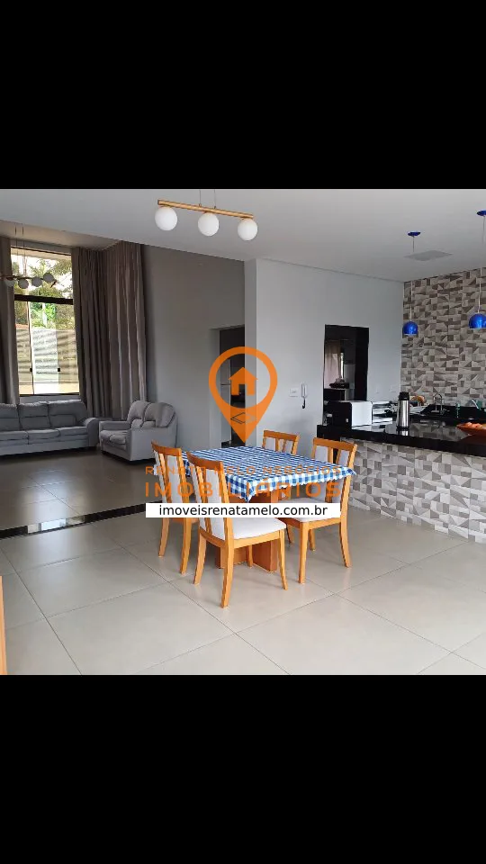 Casa de 3 quartos acessível, pronta para ar-condicionado e energia solar