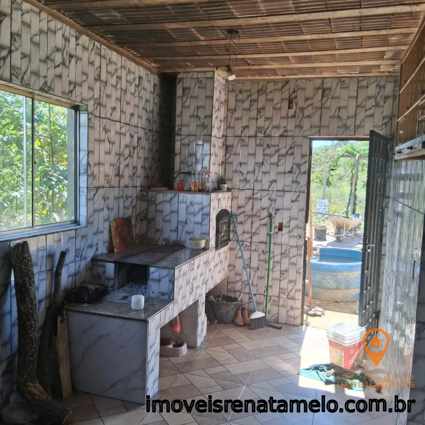 Casa em condomínio fechado com lote de 1.000 m², a 13 km de Jaboticatubas