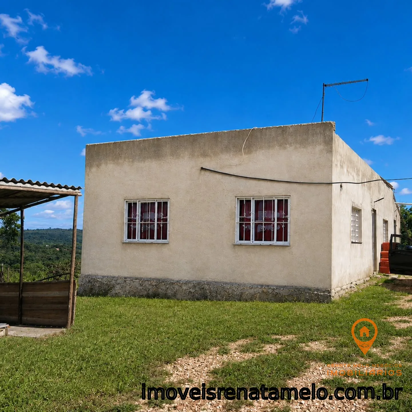 Casa em condomínio fechado com lote de 1.000 m², a 13 km de Jaboticatubas