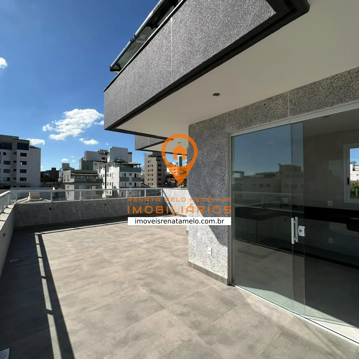 Cobertura de 262 m² com 4 quartos em Belo Horizonte