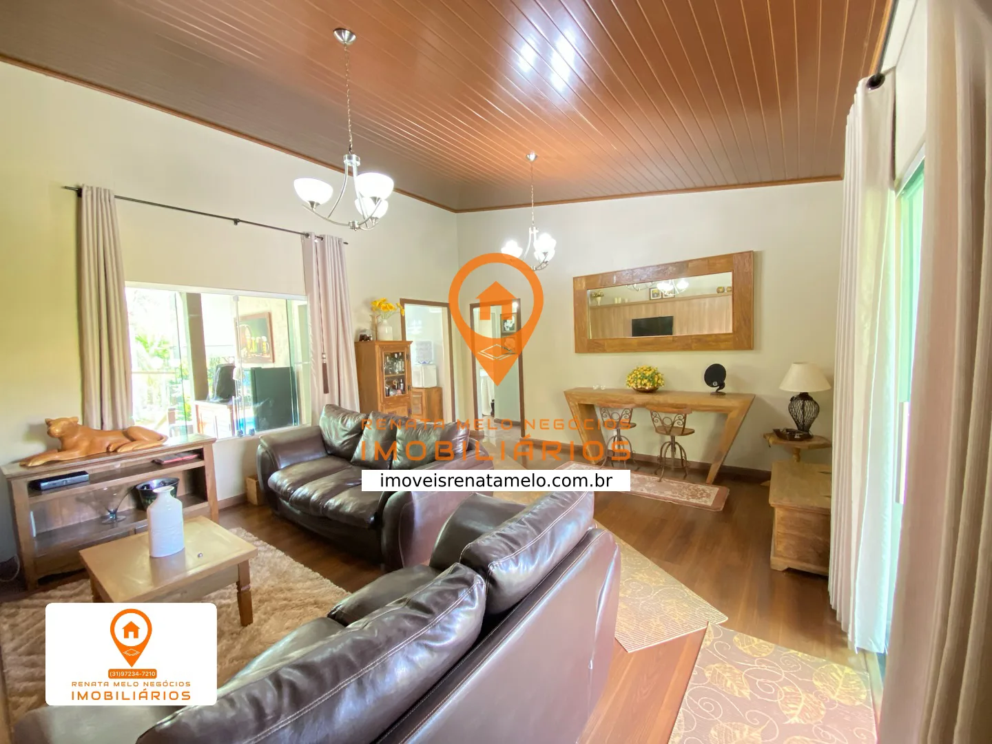 Casa mobiliada com piscina e sauna no Condomínio Vale do Luar