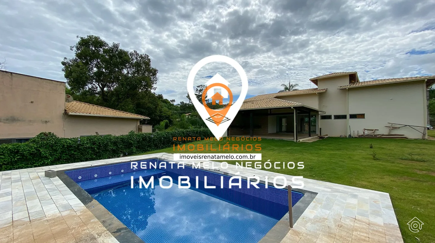 Casa de 3 quartos com piscina e 1.000 m² de terreno